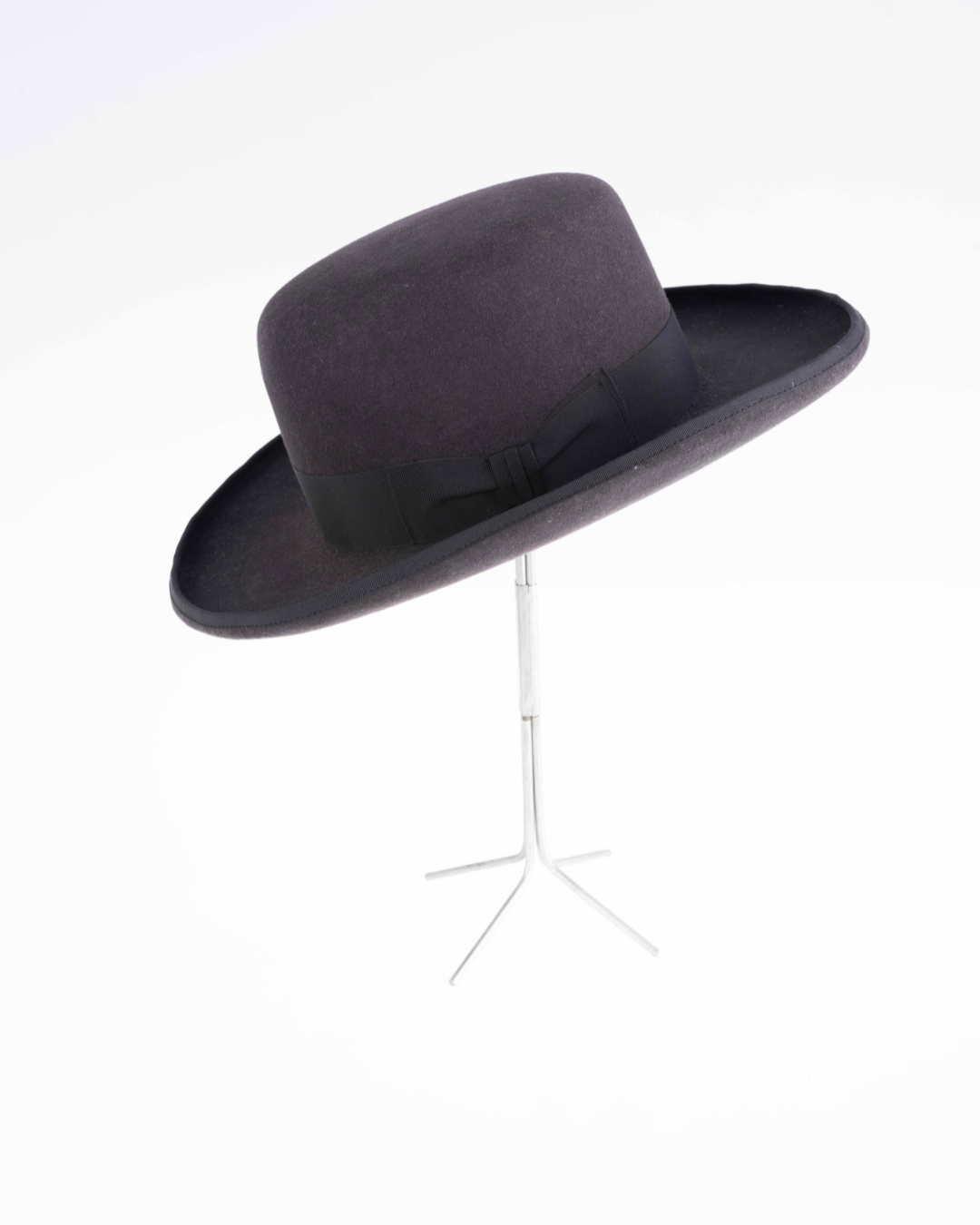 THE FACTORY MADE×HEADS Fabre