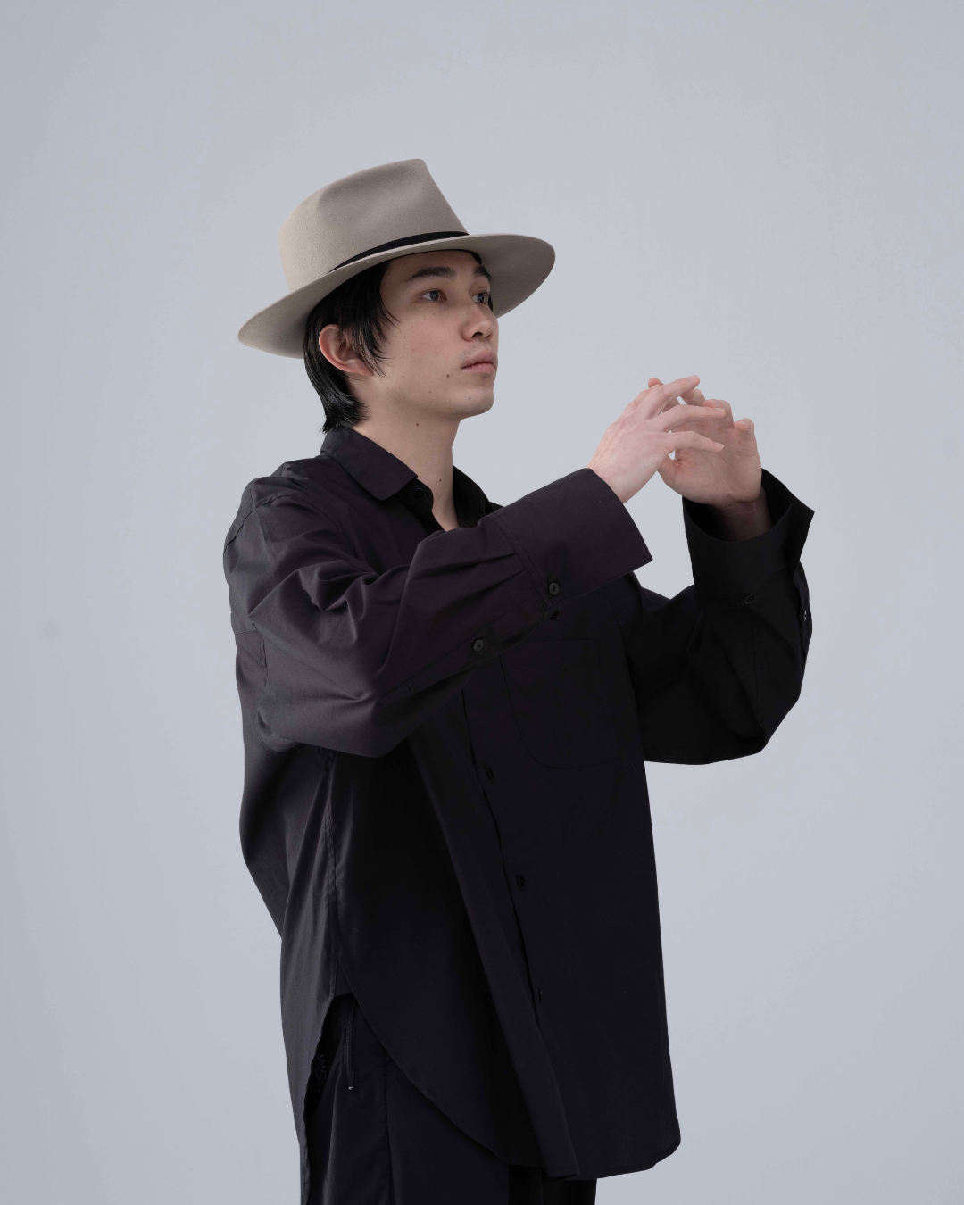 HEADS BELL SLEEVE SHIRT