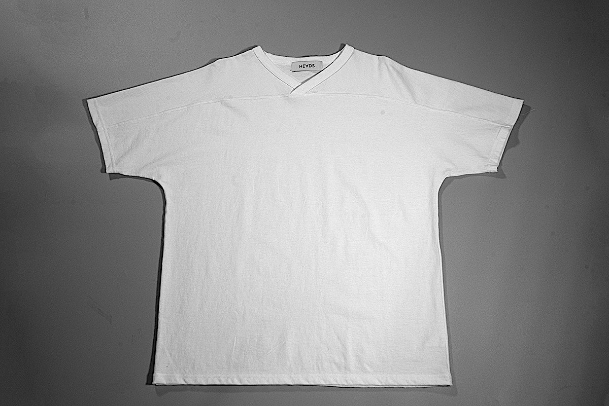 VネックドルマンT-SH