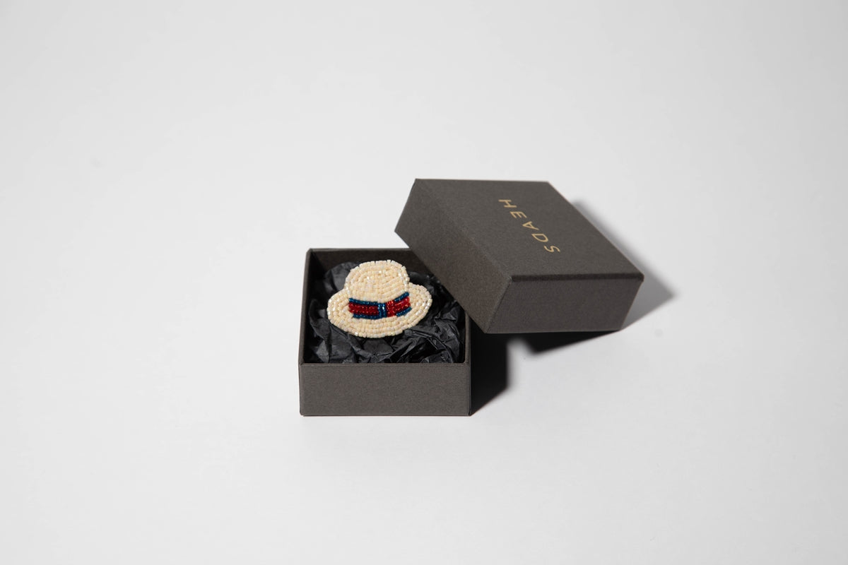 LEEF×HEADS ビーズブローチ