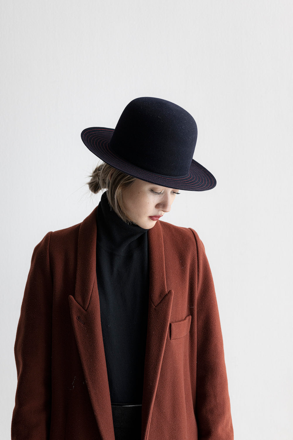 BRIM STITCH HAT