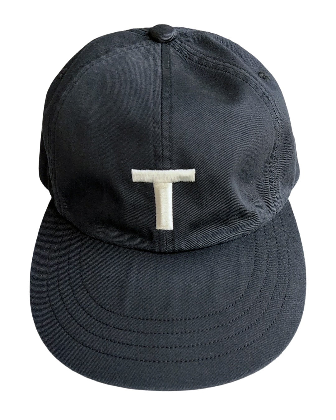 INITIALコラボCAP/THOMAS MARQUARDT/T